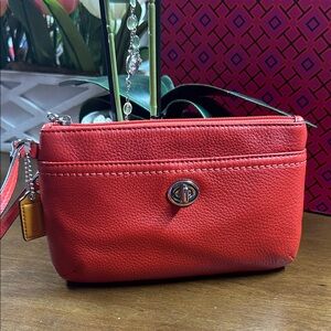 #55 Coach Park Red leather wristlet
